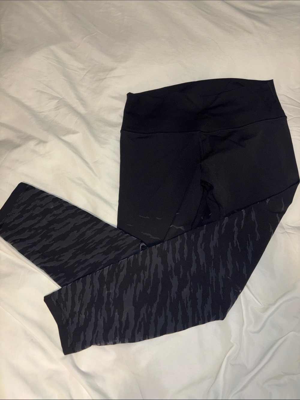 lululemon athletica Black High-Rise Leggings with Subtle Pattern